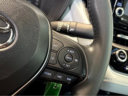 Used 2022 Toyota Corolla SE image 13