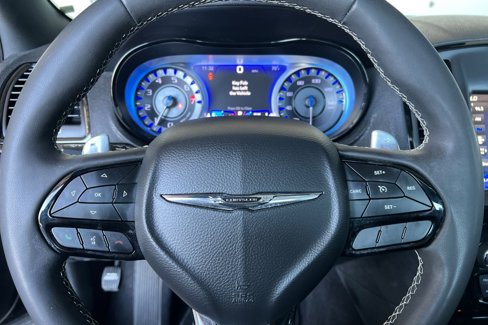 Used 2022 Chrysler 300 S image 23