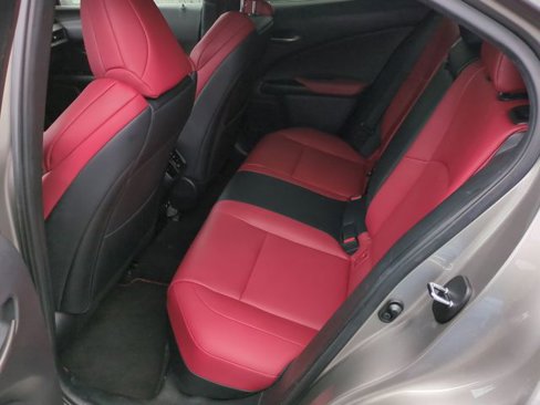 Used 2020 Lexus UX 200 F Sport image 27