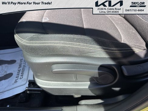 Used 2016 Kia Soul + image 26