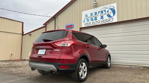 Used 2014 Ford Escape SE image 25