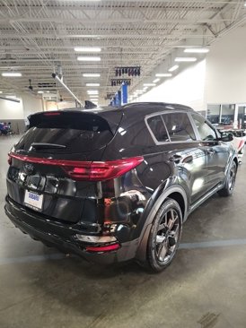 Used 2022 Kia Sportage Nightfall Edition image 6