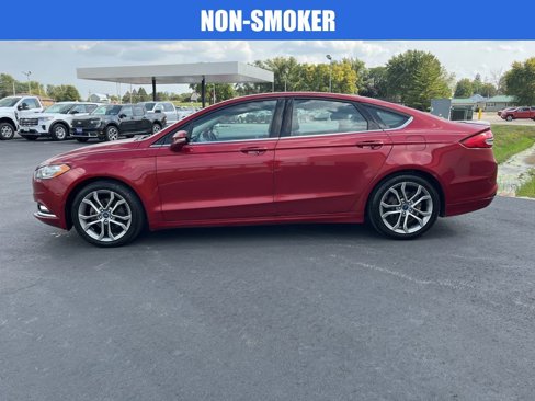 Used 2017 Ford Fusion SE w/ Equipment Group 201A image 7