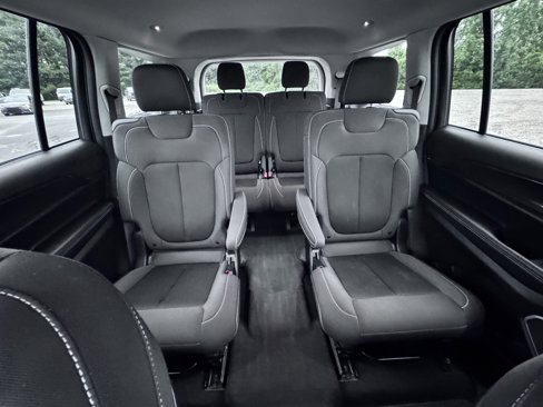 Used 2022 Jeep Grand Cherokee L Laredo w/ Luxury Tech Group I image 18