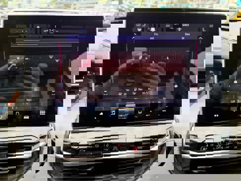 Certified 2022 Jeep Compass Limited image 19