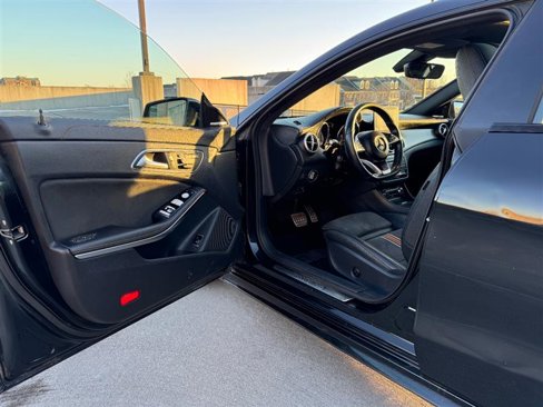 Used 2016 Mercedes-Benz CLA 250 4MATIC image 25
