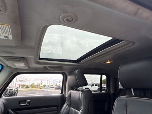 Used 2008 HUMMER H3 Luxury image 16