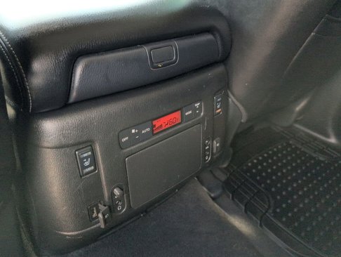 Used 2018 Nissan Armada Platinum image 22