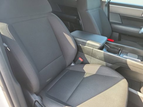 Used 2024 Hyundai Santa Fe SE image 20