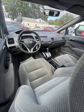 Used 2010 Honda Civic LX image 9