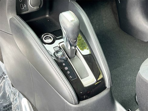 Certified 2019 Nissan Kicks S image 14