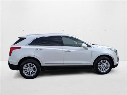 Used 2018 Cadillac XT5 FWD image 4