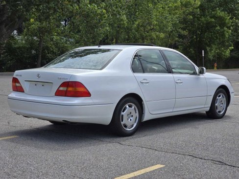 Used 2002 Lexus LS 430 image 16