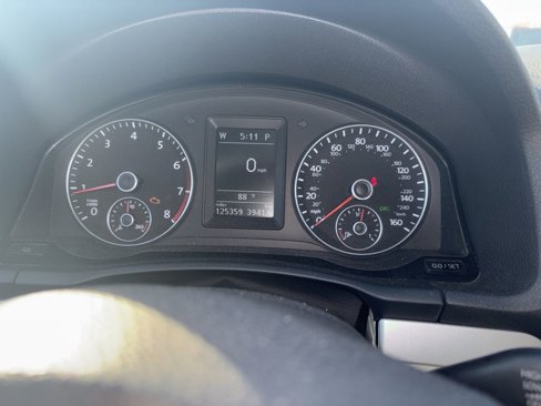 Used 2012 Volkswagen Eos Komfort image 17