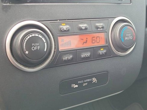 Used 2013 Nissan Leaf S w/ Charger Pkg image 28