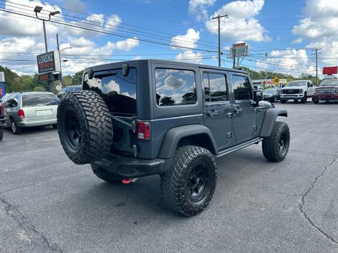 Used 2017 Jeep Wrangler Unlimited Rubicon image 3