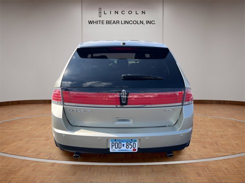 Used 2010 Lincoln MKX 2WD image 5