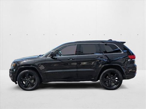 Used 2015 Jeep Grand Cherokee Altitude image 8