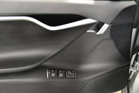 Used 2017 Tesla Model S 75D image 9
