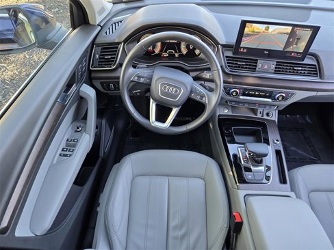 Used 2022 Audi Q5 2.0T Premium Plus image 12