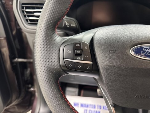 Used 2023 Ford Escape ST-Line w/ Tech Pack #1 image 16