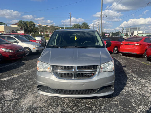 Used 2013 Dodge Grand Caravan SE image 1