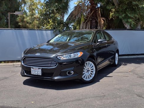 Used 2014 Ford Fusion Energi Titanium image 25