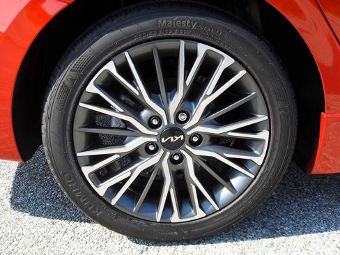 Used 2022 Kia Forte GT-Line image 18