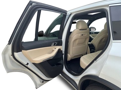 Used 2022 BMW X5 xDrive40i image 23