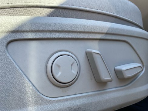 Used 2023 Kia Sorento SX Prestige w/ Panoramic Sunroof Package image 10