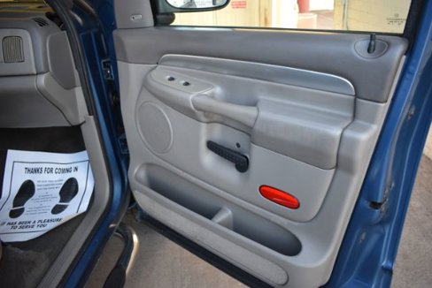 Used 2004 Dodge Ram 1500 Truck SLT w/ Trailer Tow Group image 14
