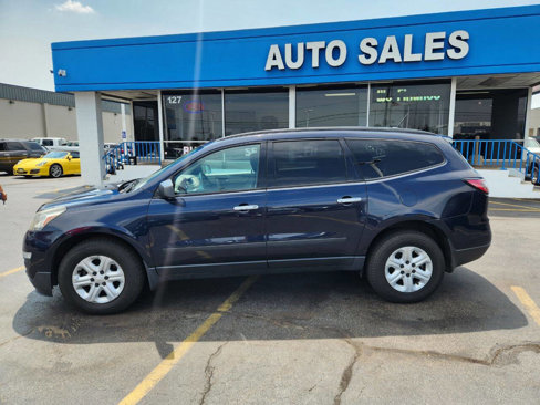 Used 2015 Chevrolet Traverse LS image 16