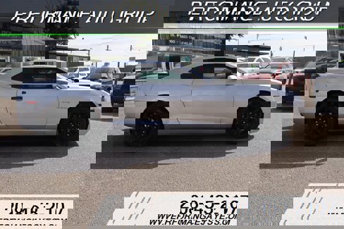Used 2013 Chevrolet Camaro LT image 2