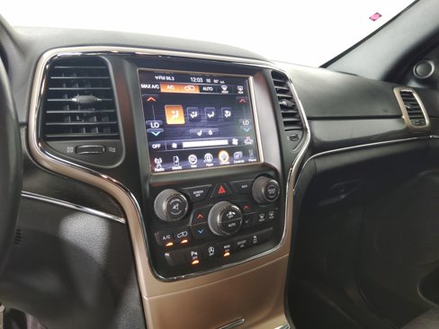 Used 2016 Jeep Grand Cherokee Limited image 12