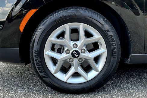 Used 2021 Kia Soul S image 28