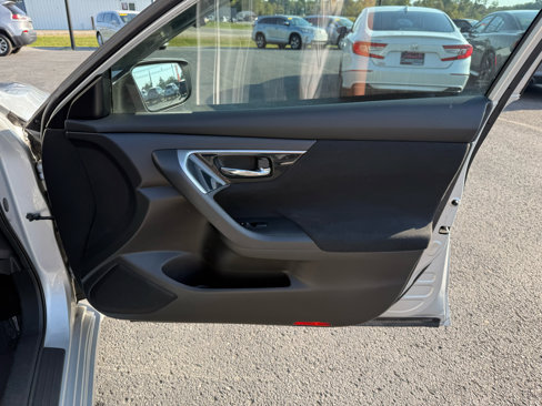 Used 2014 Nissan Altima 2.5 SV image 19