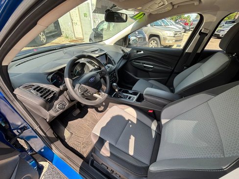 Used 2017 Ford Escape SE w/ Equipment Group 201A image 14