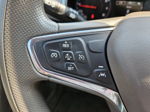 Used 2020 Chevrolet Malibu LT image 18