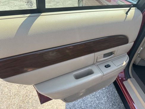 Used 2003 Mercury Grand Marquis LS image 12