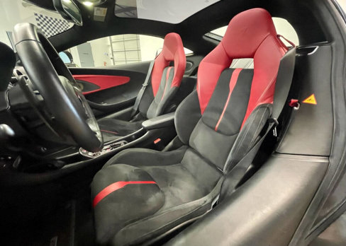 Used 2017 McLaren 570S image 13