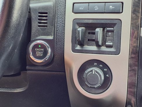 Used 2015 Ford Expedition Limited w/ Equipment Group 301A image 14