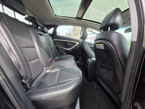 Used 2013 Hyundai Elantra GT w/ Style Pkg image 19