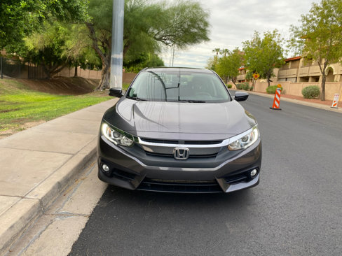 Used 2018 Honda Civic EX-T image 3