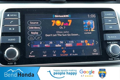 Used 2021 Nissan Versa SV image 27