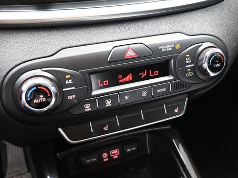 Used 2016 Kia Sorento EX image 35