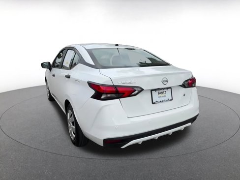 Used 2024 Nissan Versa S image 11