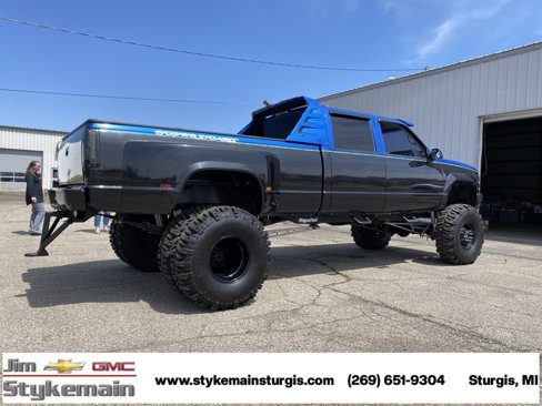 Used 1999 Chevrolet Silverado 3500 4x4 Crew Cab w/ Preferred Equipment Group 3 image 6
