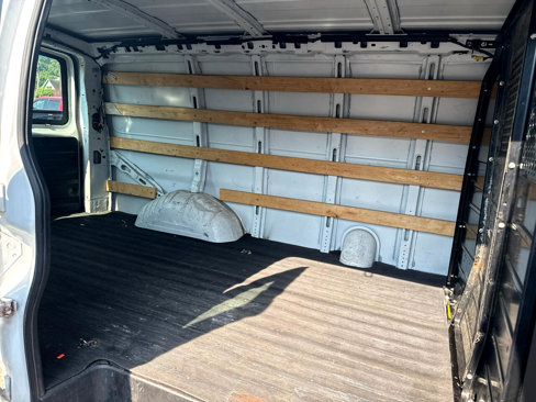 Used 2018 GMC Savana 2500 w/ Driver Convenience Package image 18