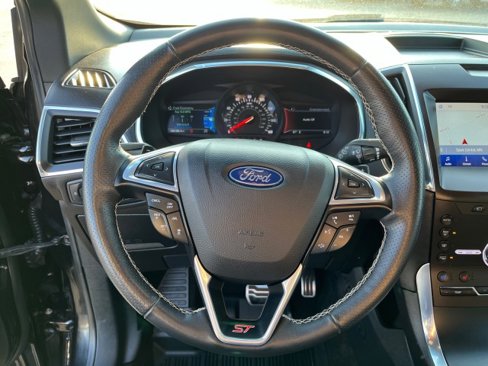Used 2020 Ford Edge ST w/ Equipment Group 401A image 15