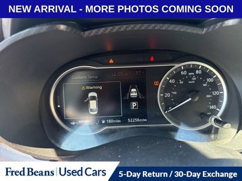 Used 2023 Nissan Versa SV image 13